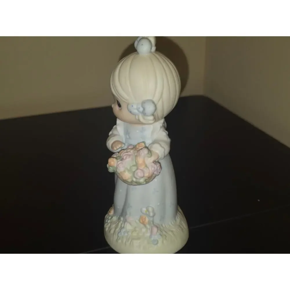 Precious Moments Enesco 524387 “Take Time To Smell‎ the Flowers” 1994 Figurine